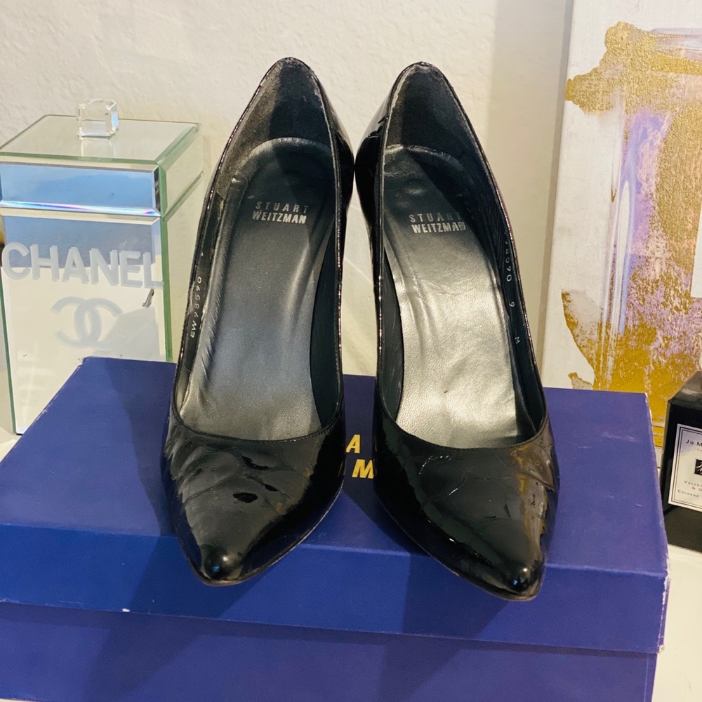 Stuart Weitzman Black Patent Leather croc pumps